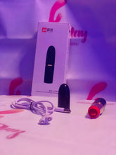 Load image into Gallery viewer, Lip Licker